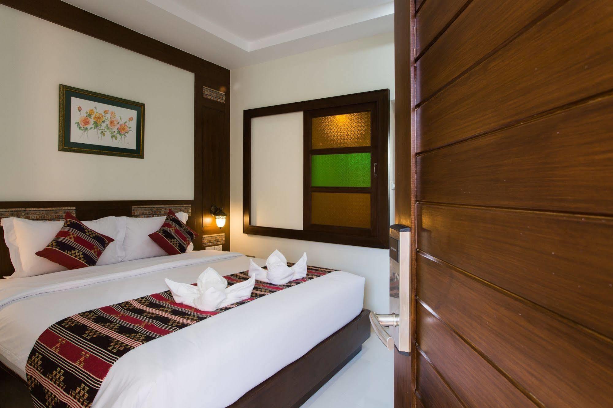 Mhonsa Hotel Hotel